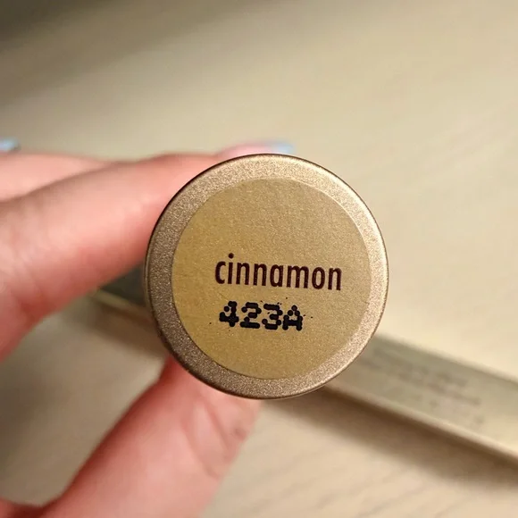 NEW ✨ Stila Plumping High-Shine Lip Glaze in Cinnamon (Set of 2) - Picture 6 of 6